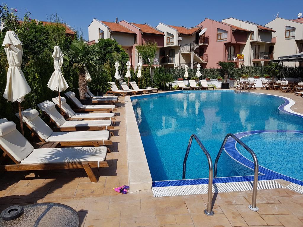Aria Complex Aparthotel Szveti Vlasz Kültér fotó